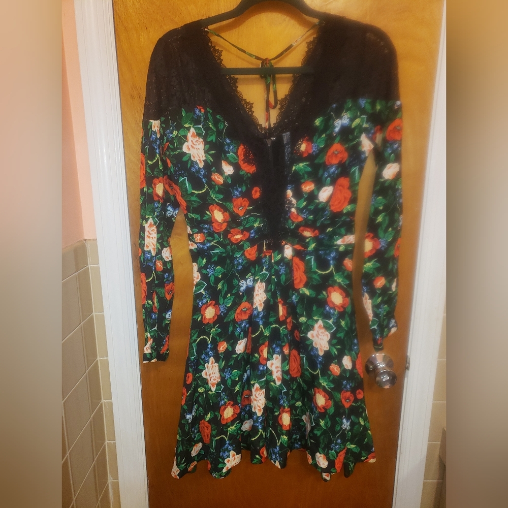 Anthropologie Lacy V-neck floral mini dress - Picture 5 of 10